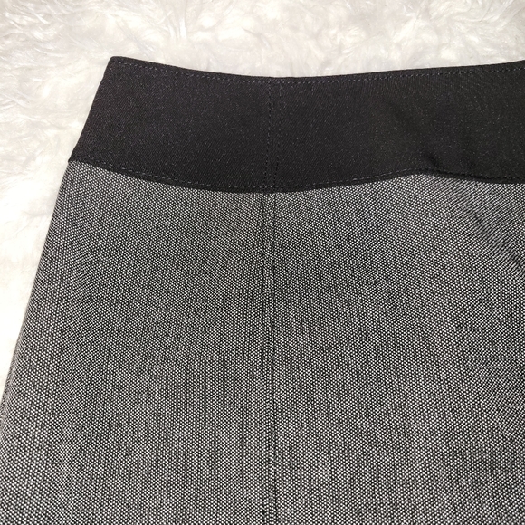 ***5/25*** Worthington Skirt - Picture 3 of 5